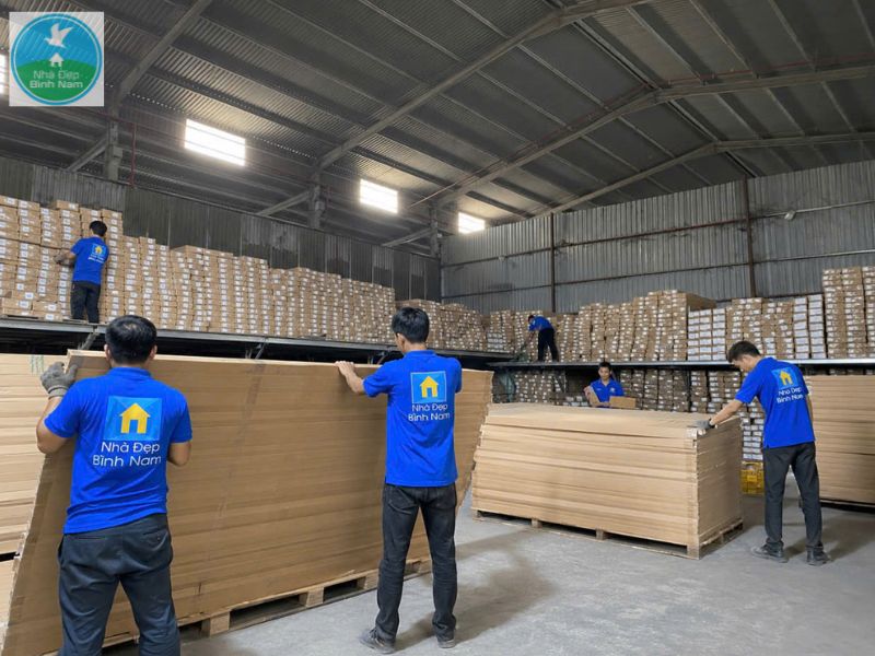 Kho vật tư nhà lắp ghép Bình Nam